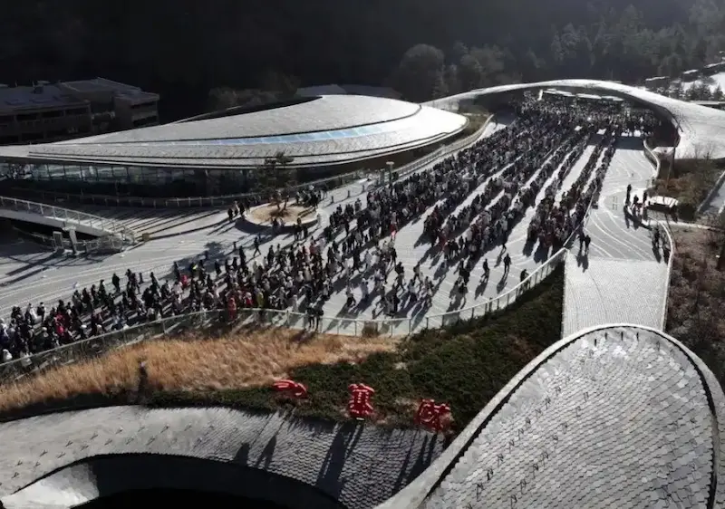 China 2026 Spring Festival: Scenic Spots & Jiuzhaigou Grow